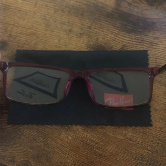 Ray-Ban Glasses - Picture 7 of 8